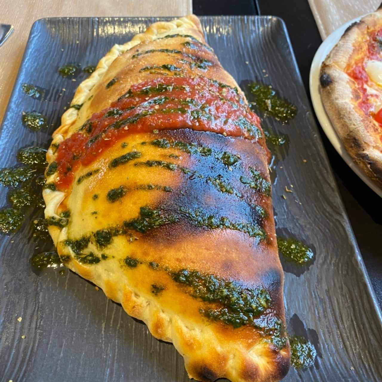 Calzone de jamon y funghi