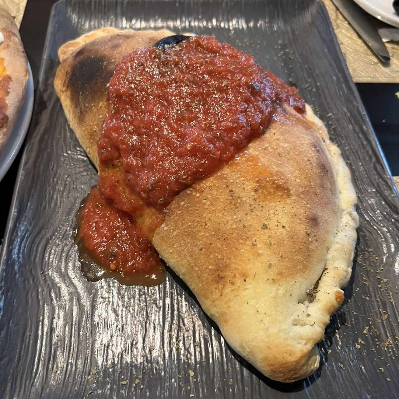 Calzone de jamón