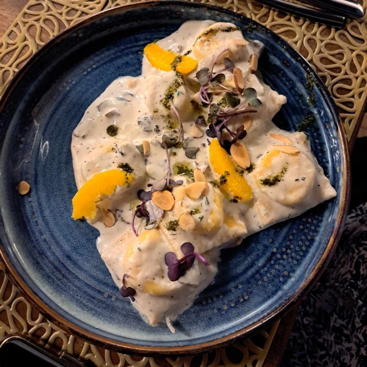 Ravioli de Salmón