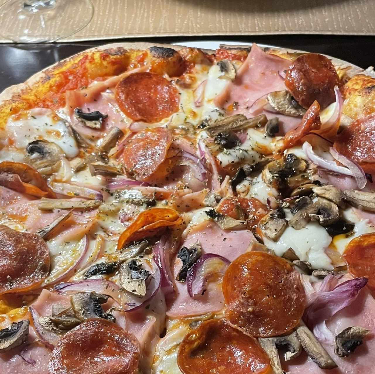 Pizzas - Funghi y Pepperoni