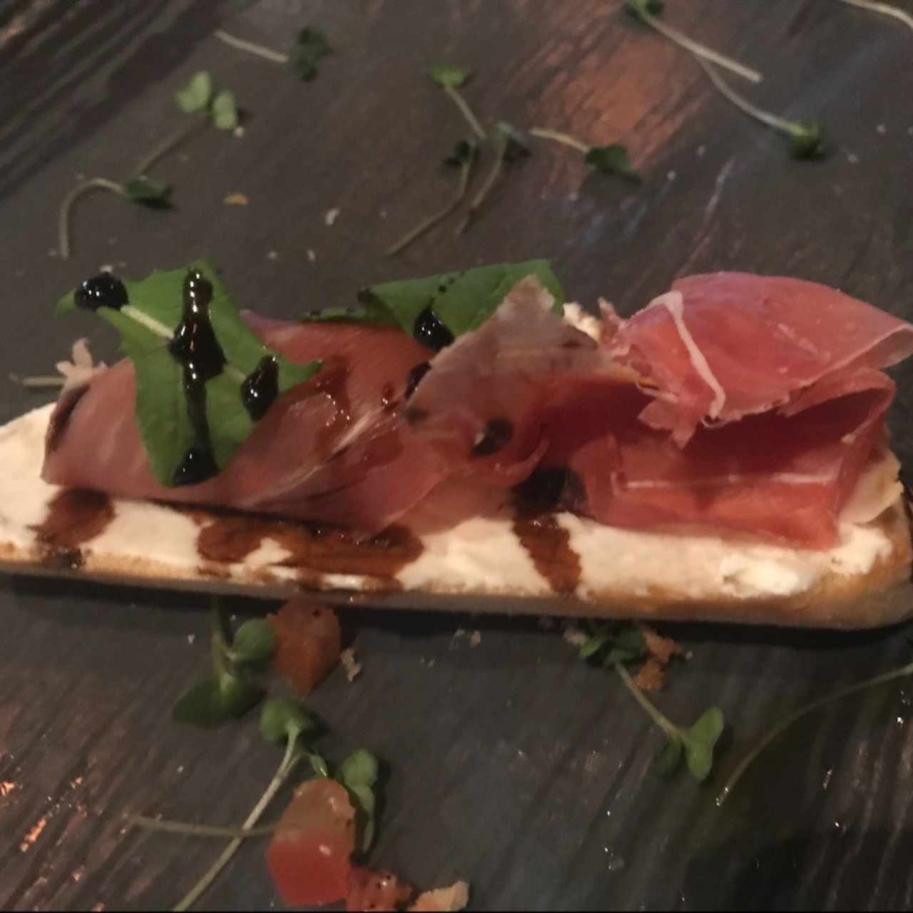 bruschetta se prosciutto