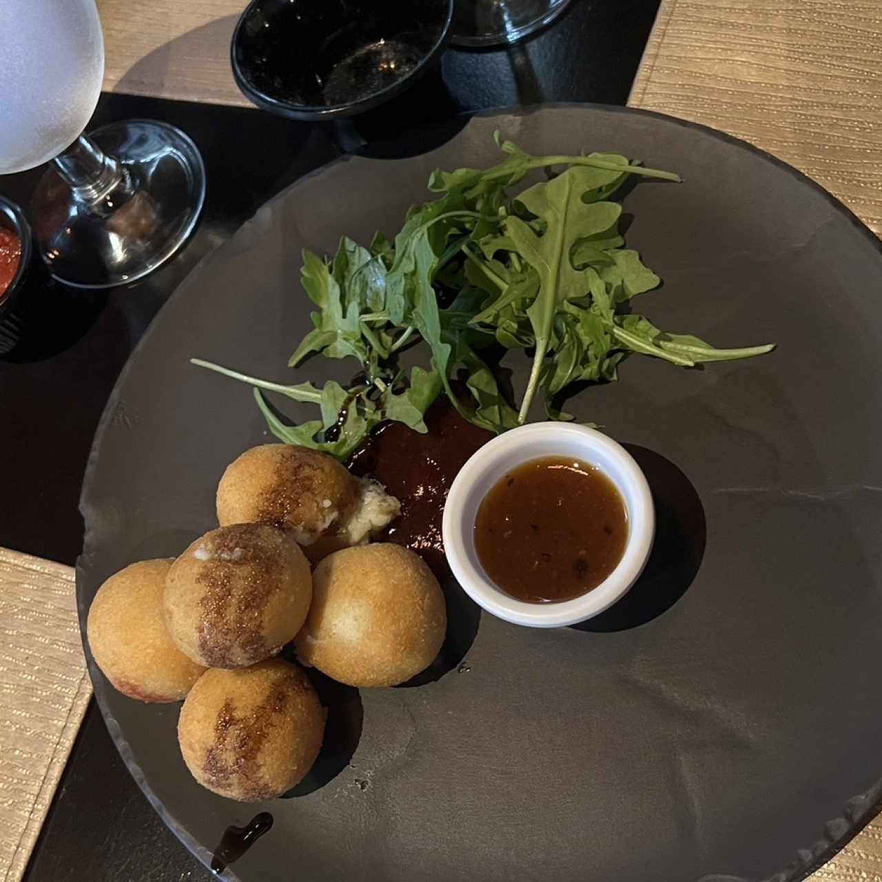 croquetas de queso cabra