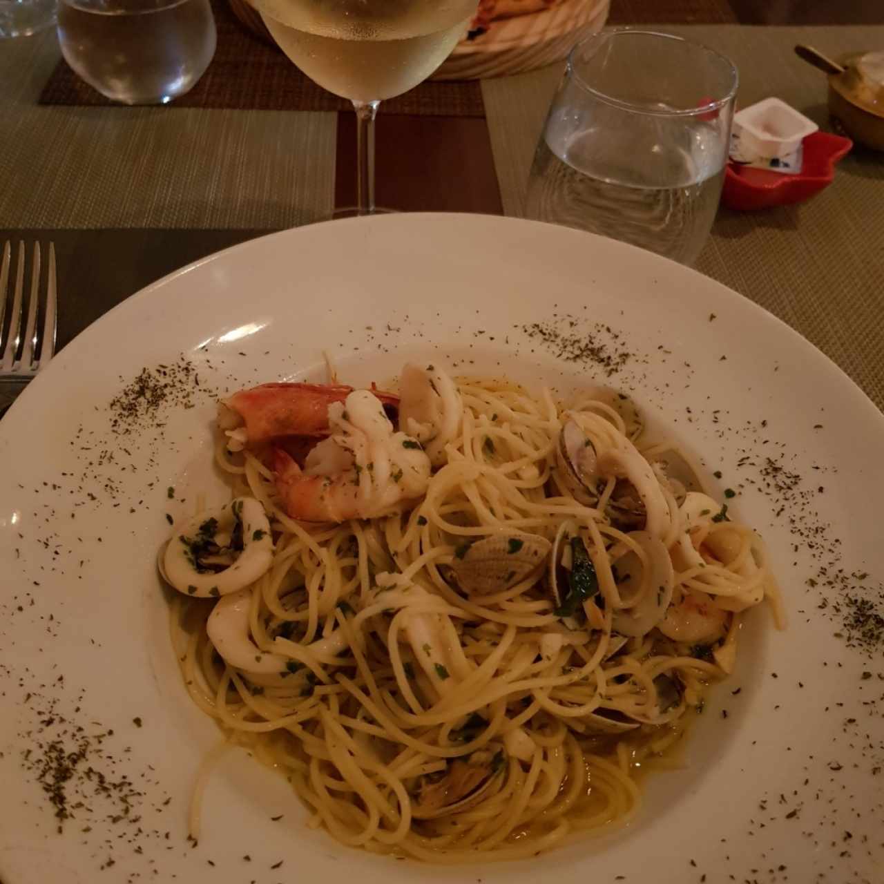 spagetti de mariscos al oleo