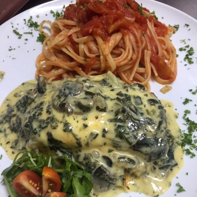 corvina positano con spaghetti pomodoro