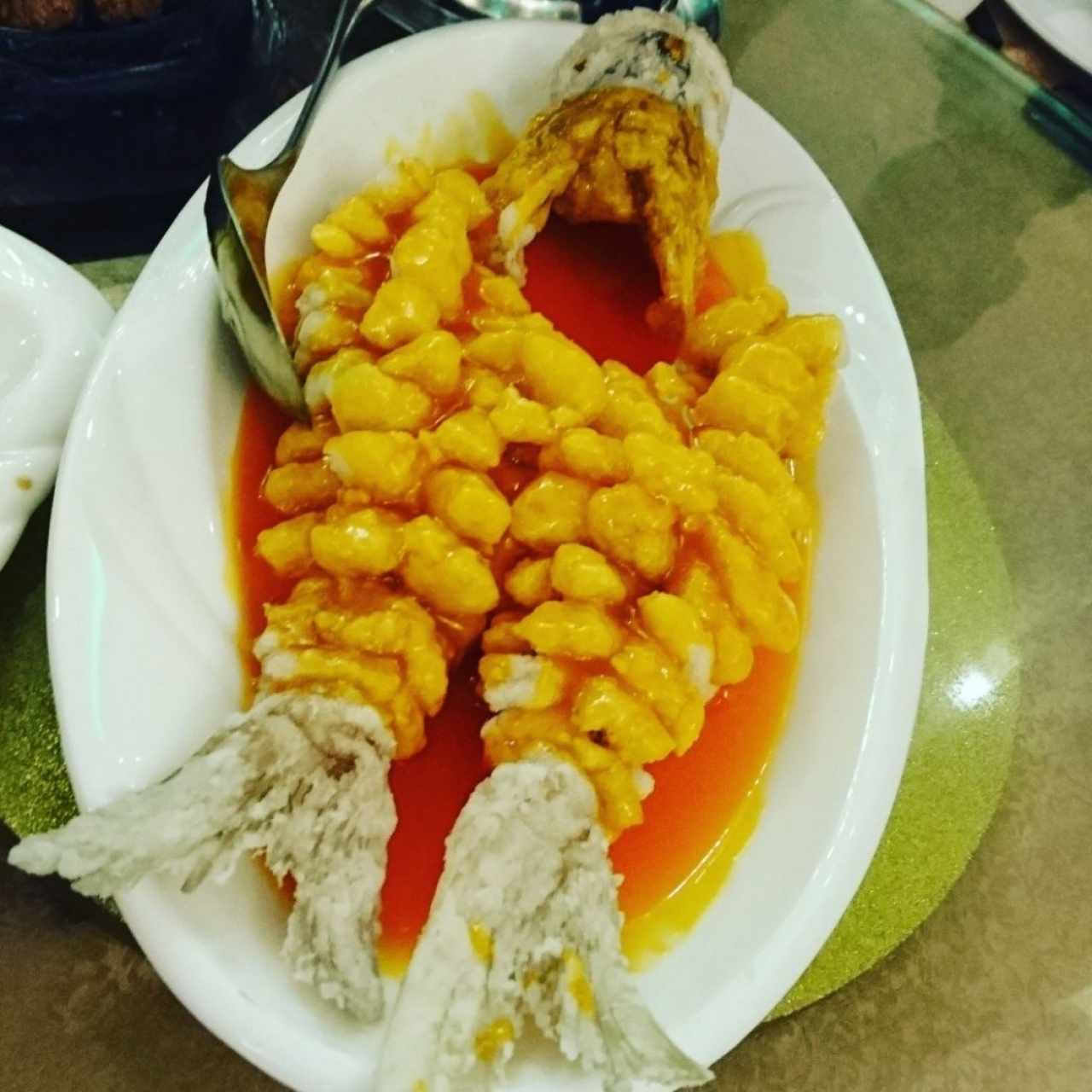 Pescado en salsa naranja