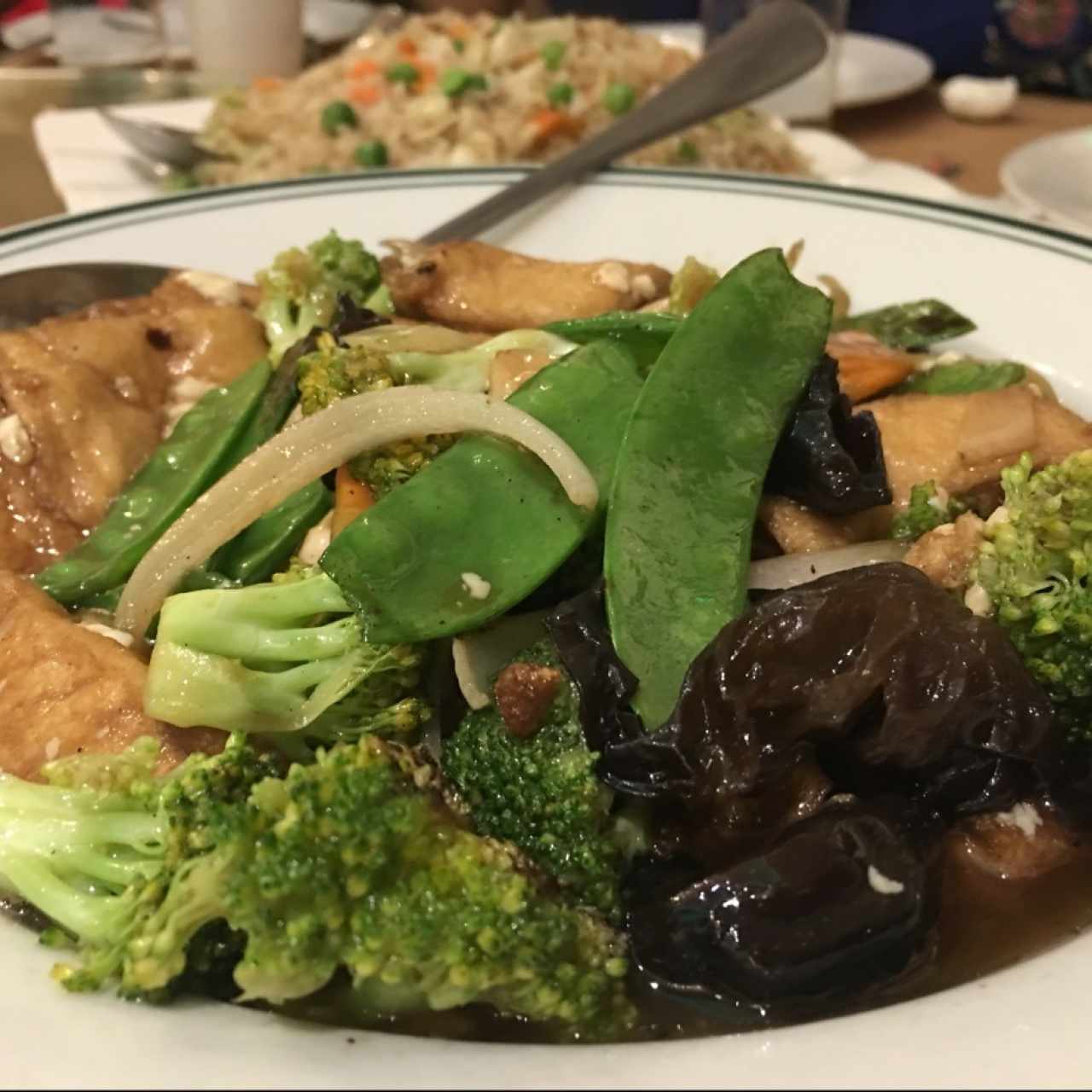 Tofu con vegetales 