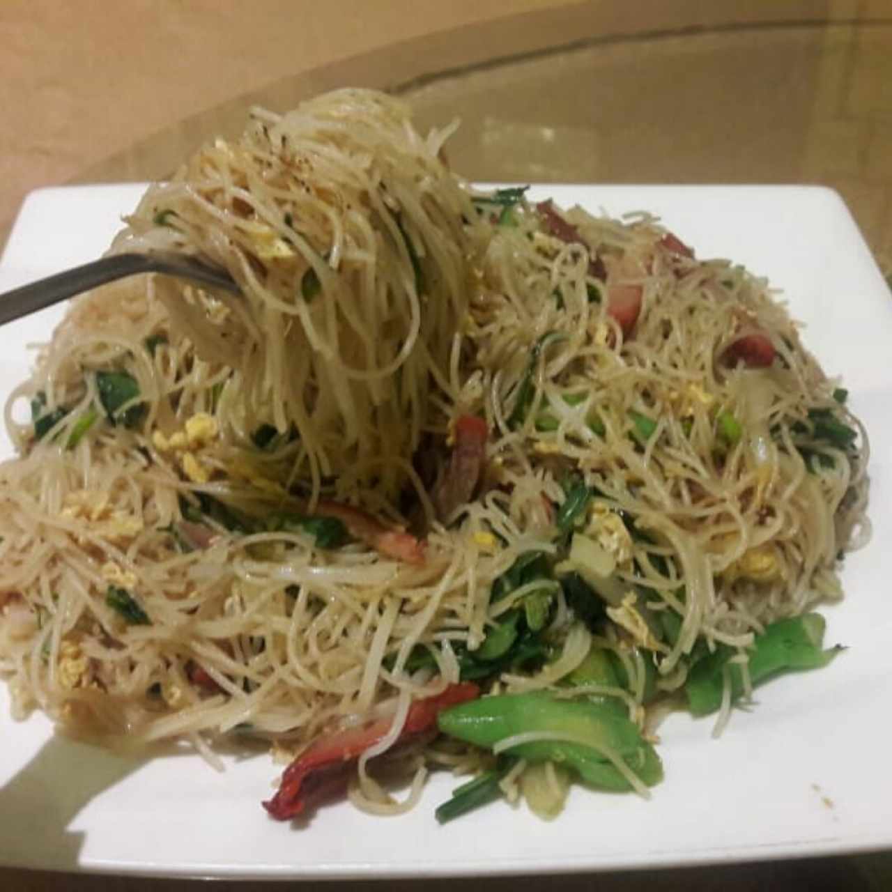 Chow mein de puerco