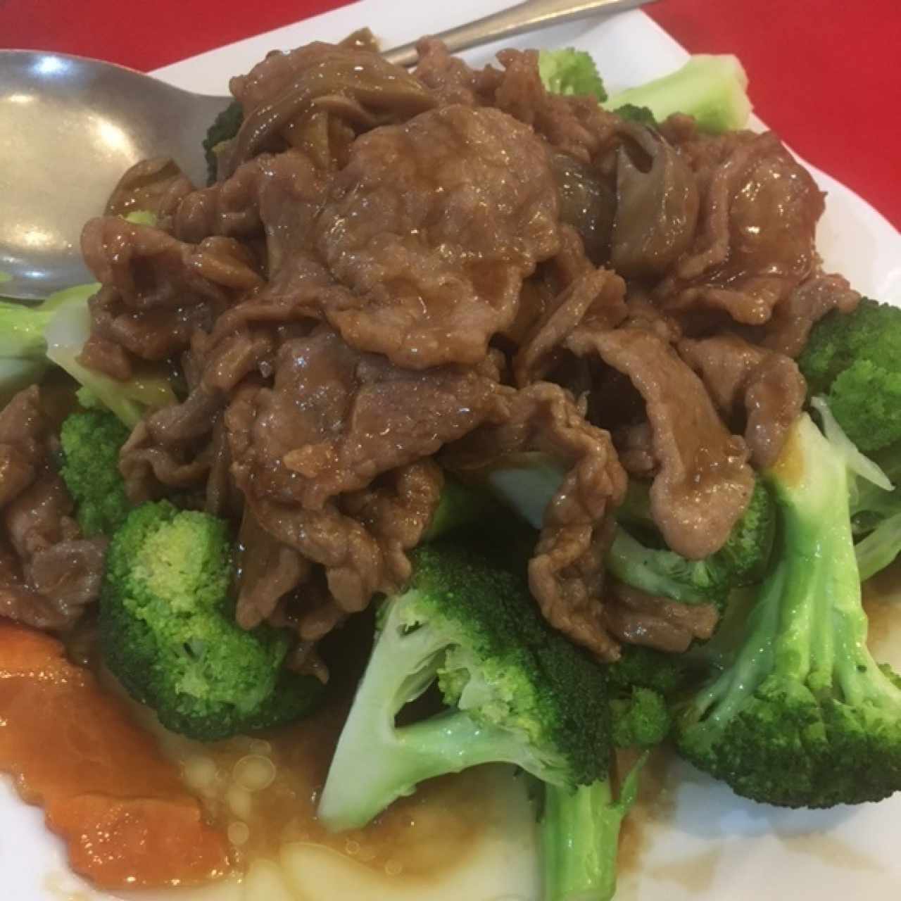 Carne de Res con Brócoli