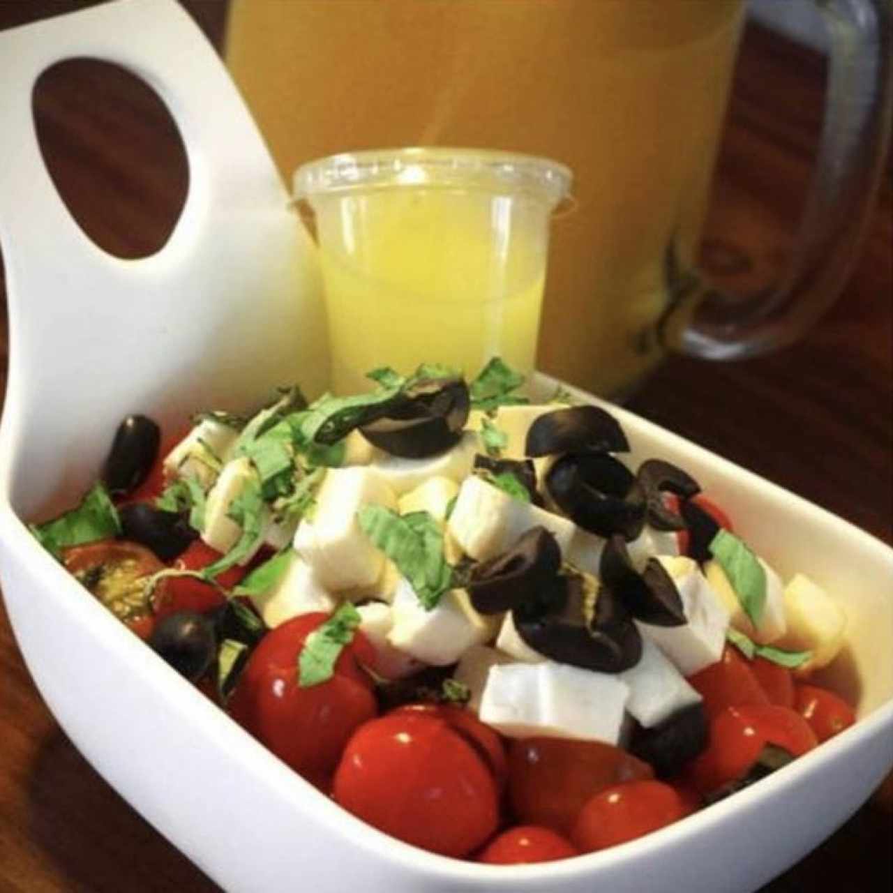 Ensalada Cherry caprese