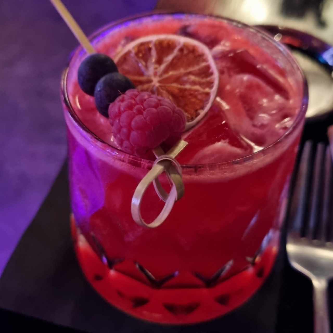 Cocktail no alcohólico- frutos rojos