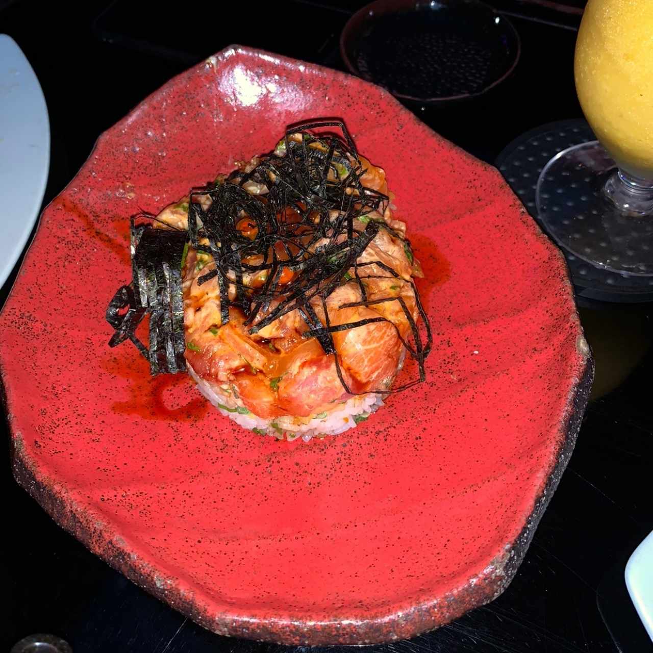 Tartar “Miss Chō” (tiene salmon, y un saborcito ahumado al principio deli!!)