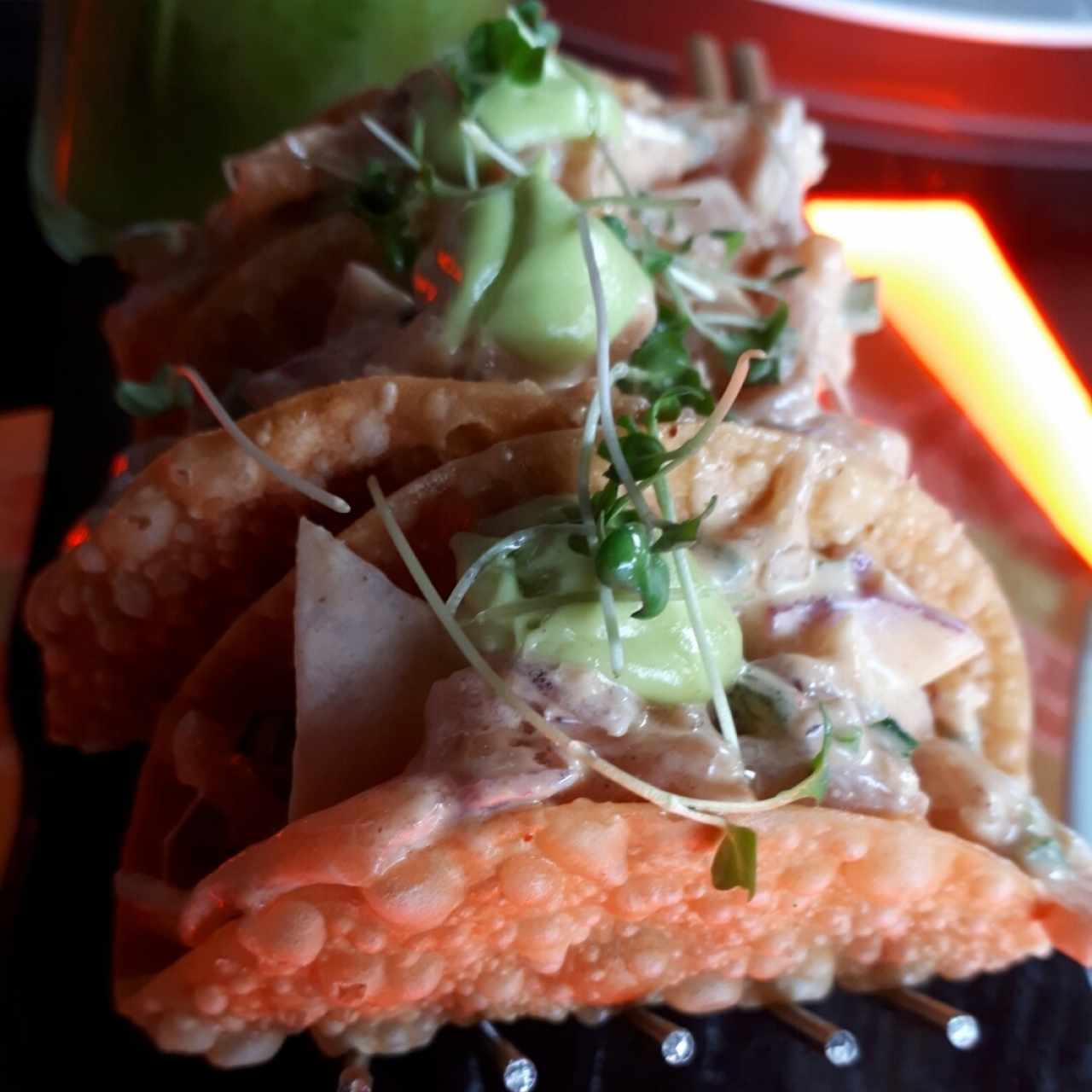 TACOS DE SALMON