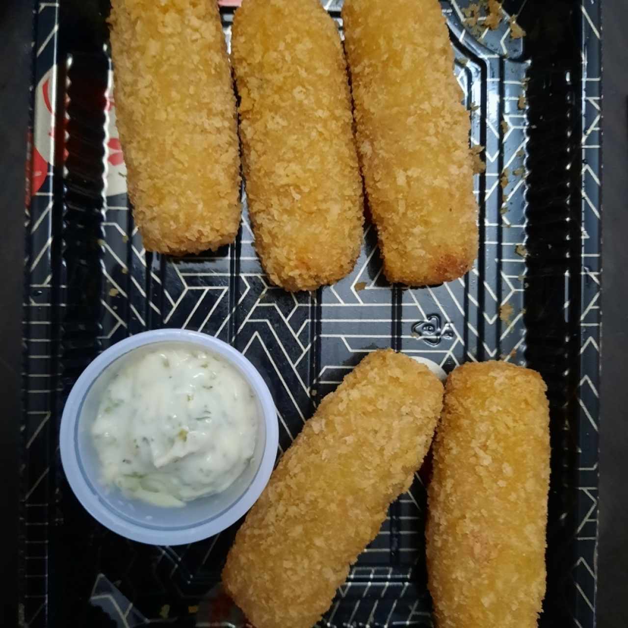 Entradas Calientes - Croqueta de Salmón