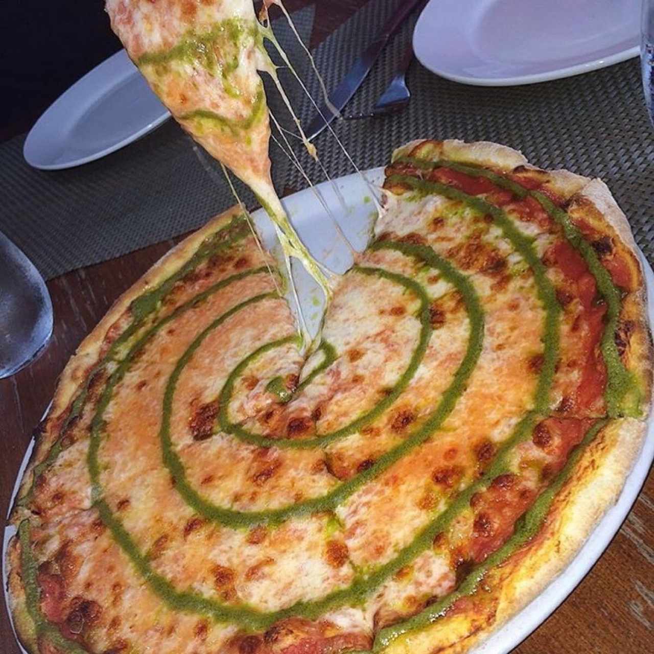 pizza pesto