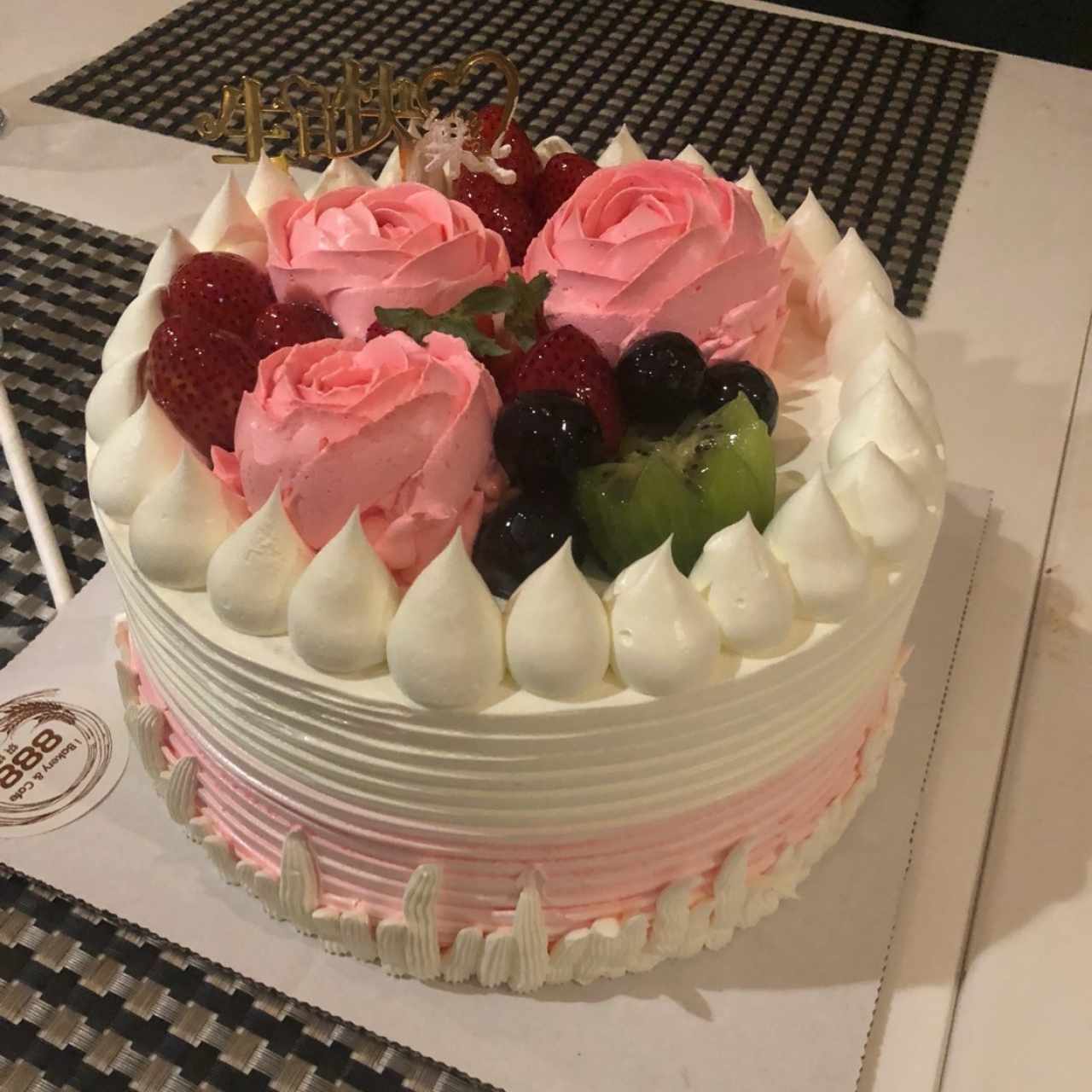pastel de cumpleaños de frutas