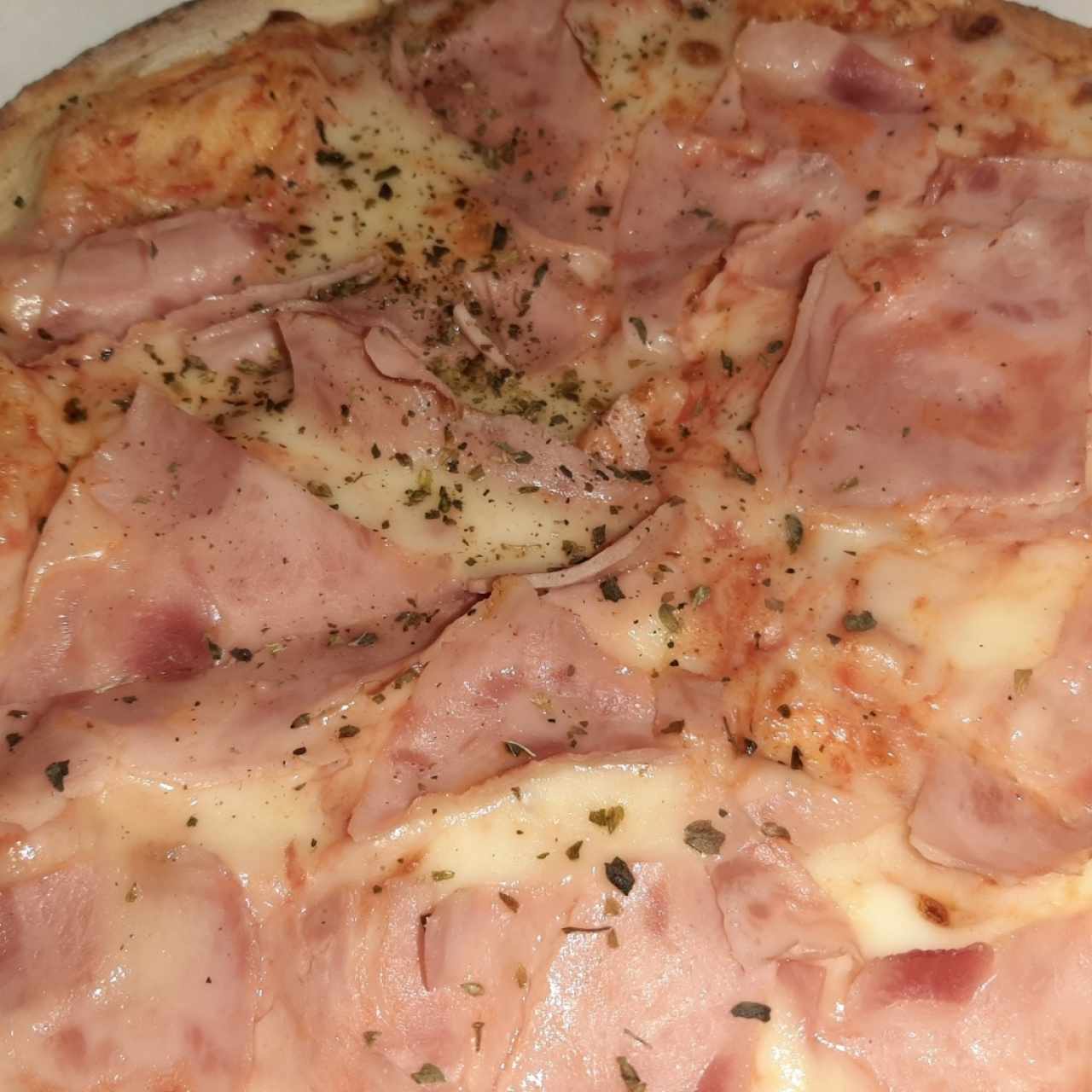 Pizza con jamón Tamaño mediano