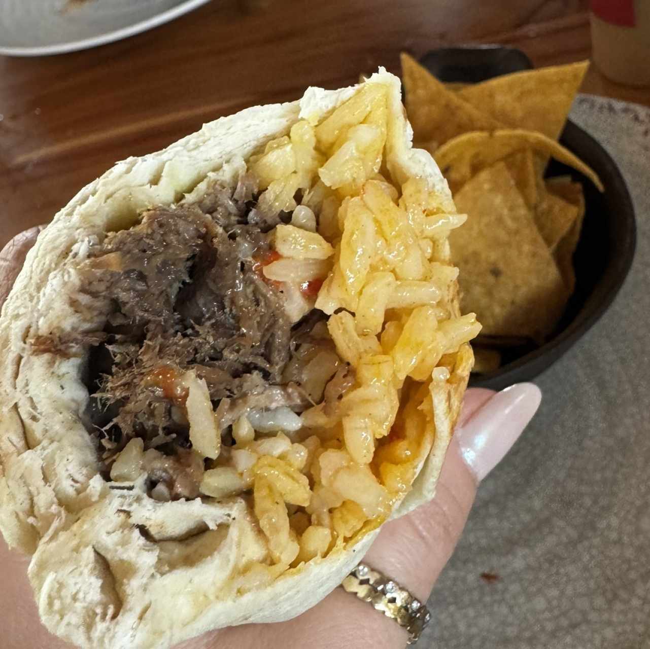 BURRITOS - Burrito de Birria