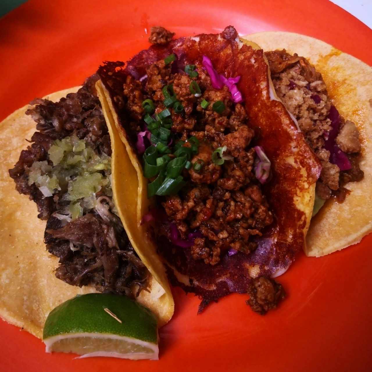 Tacos Tropicales - Pollo Pistolero