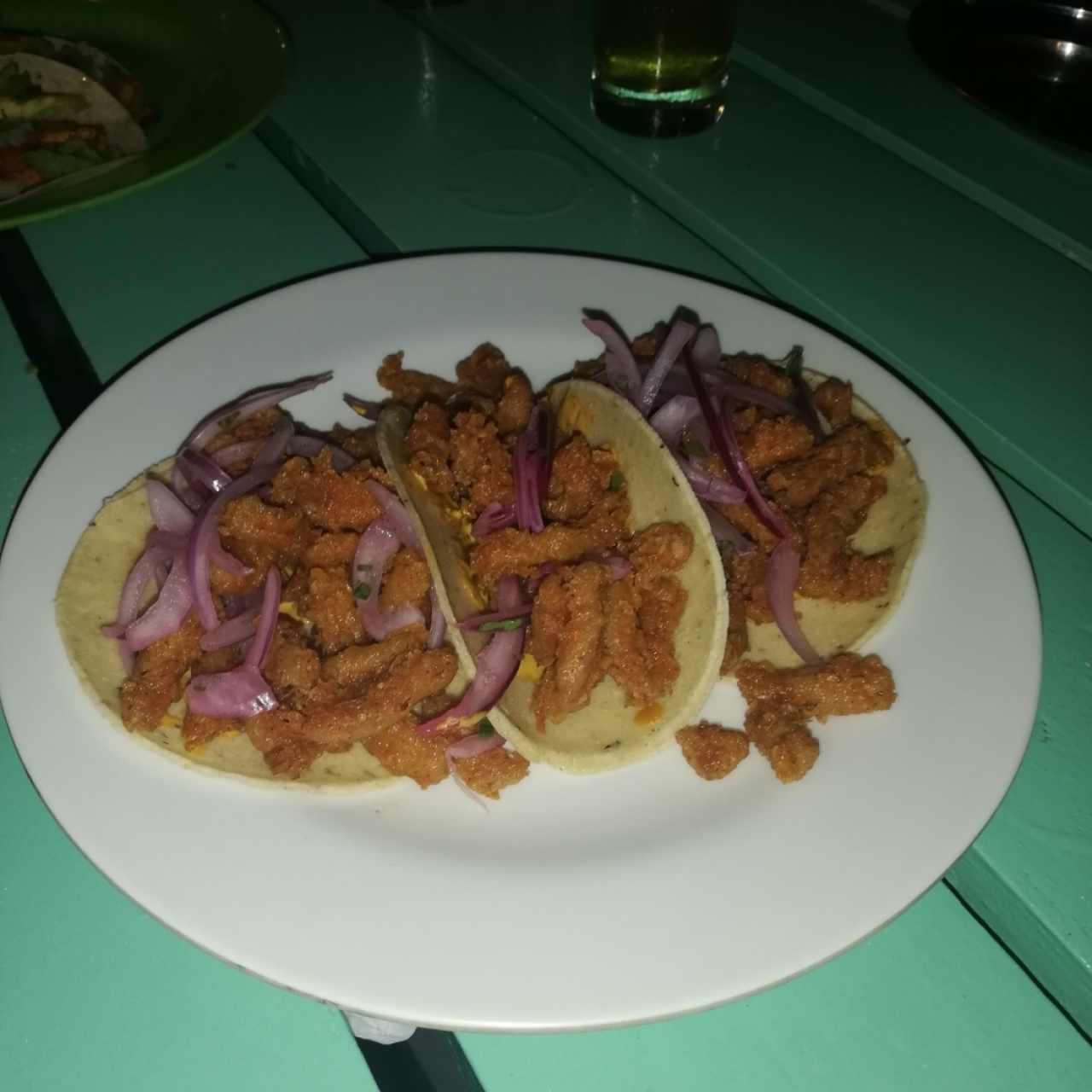 tacos de Cochinita Pibil y Chicharrón 