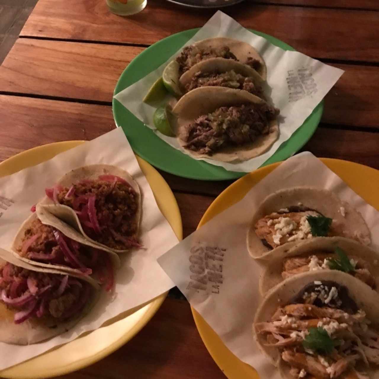 tacos cochinita, tacos pollo, tacos res