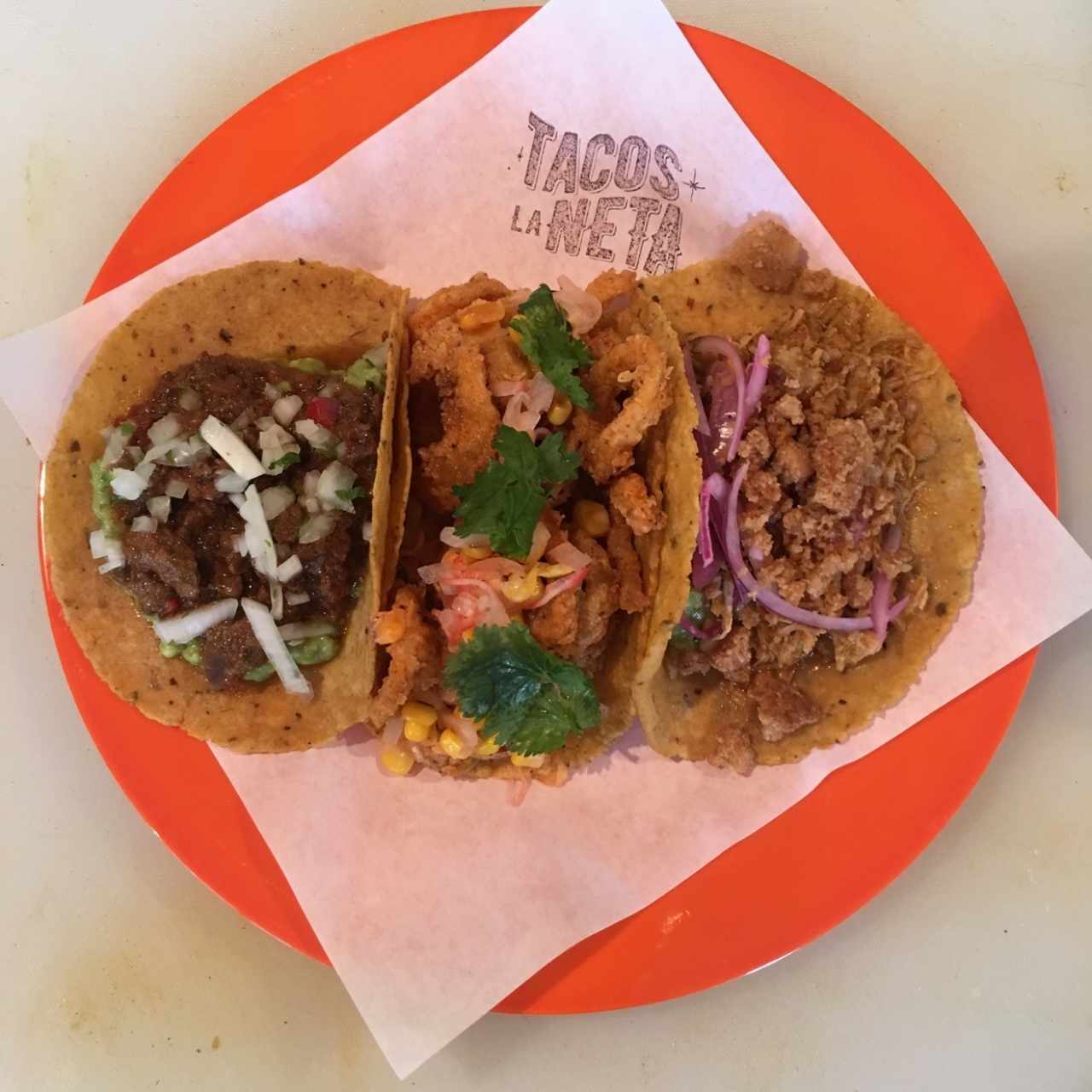 Tacos: Bisteck, mariscos y cohinita Pibil! ❤️