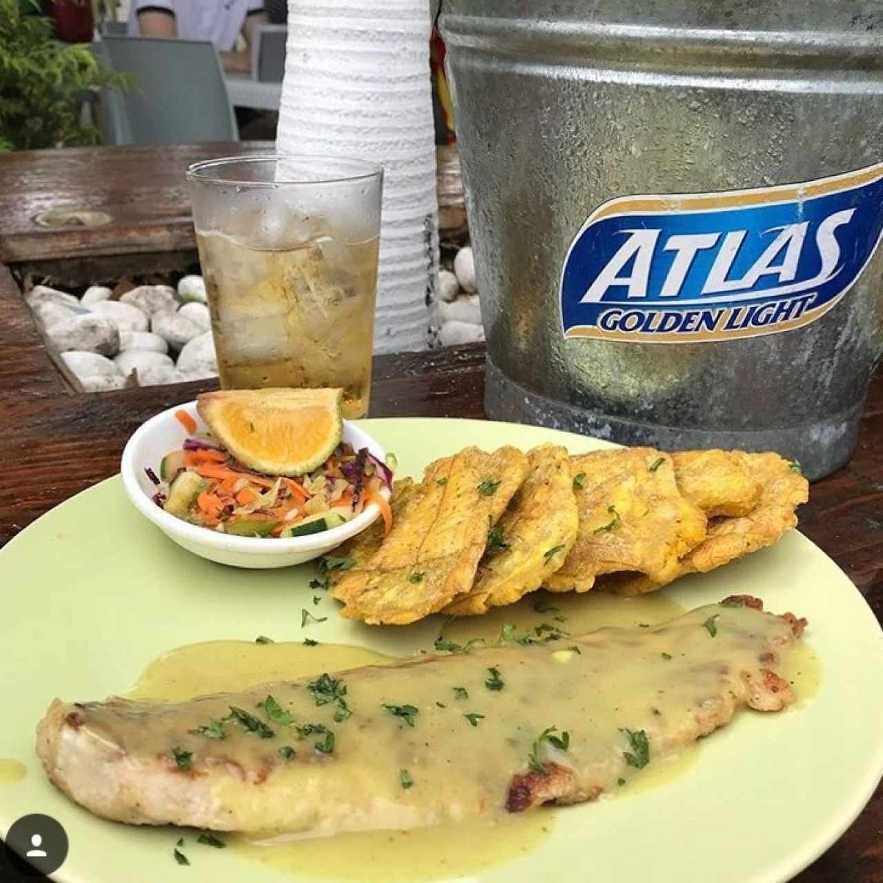 Filete de Pescado Plancha Crema de Coco y Curry