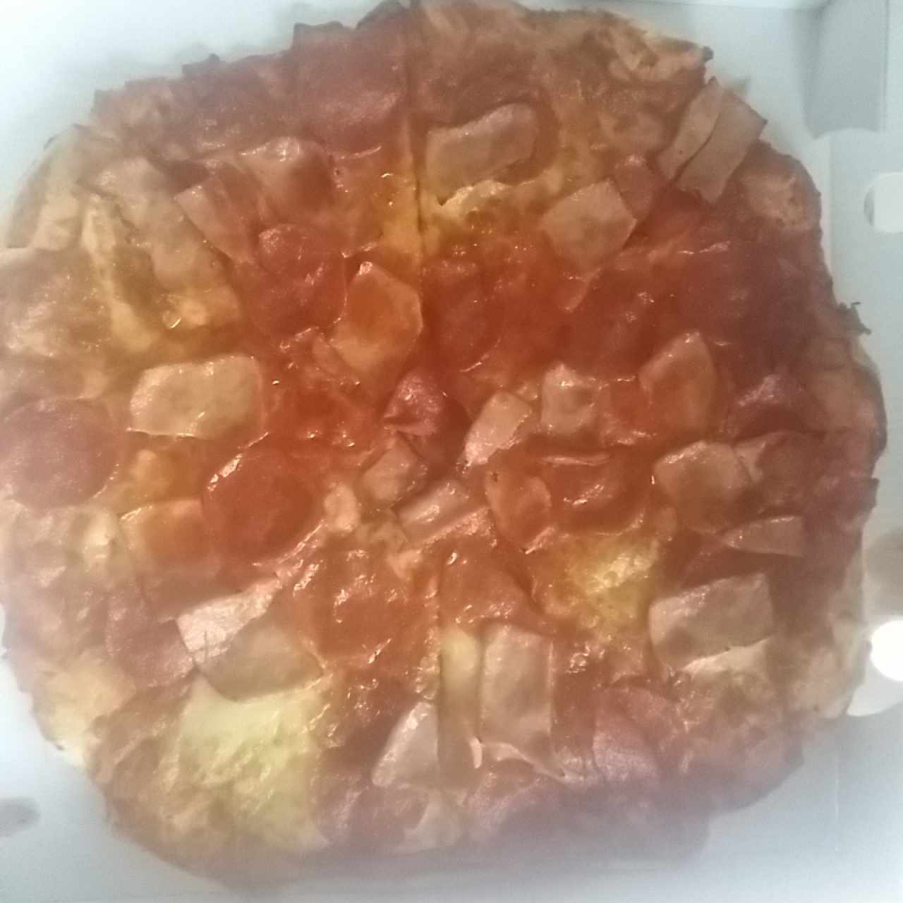 pizza de peperoni y jamón 