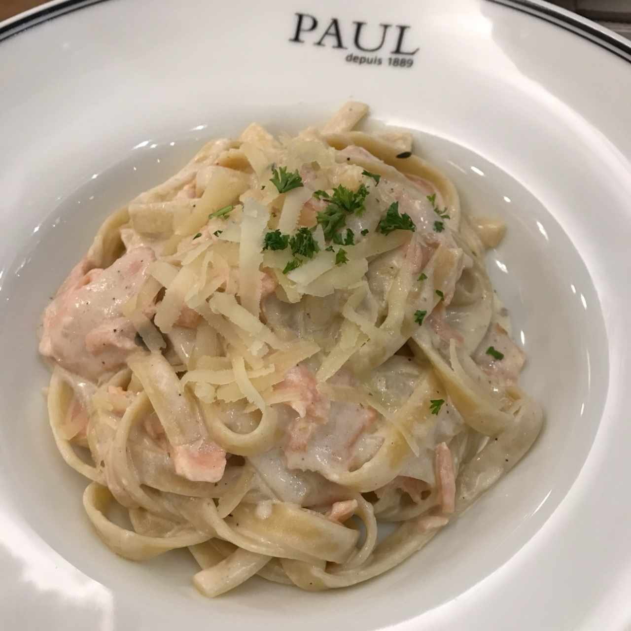 Fetuccini con Salmòn