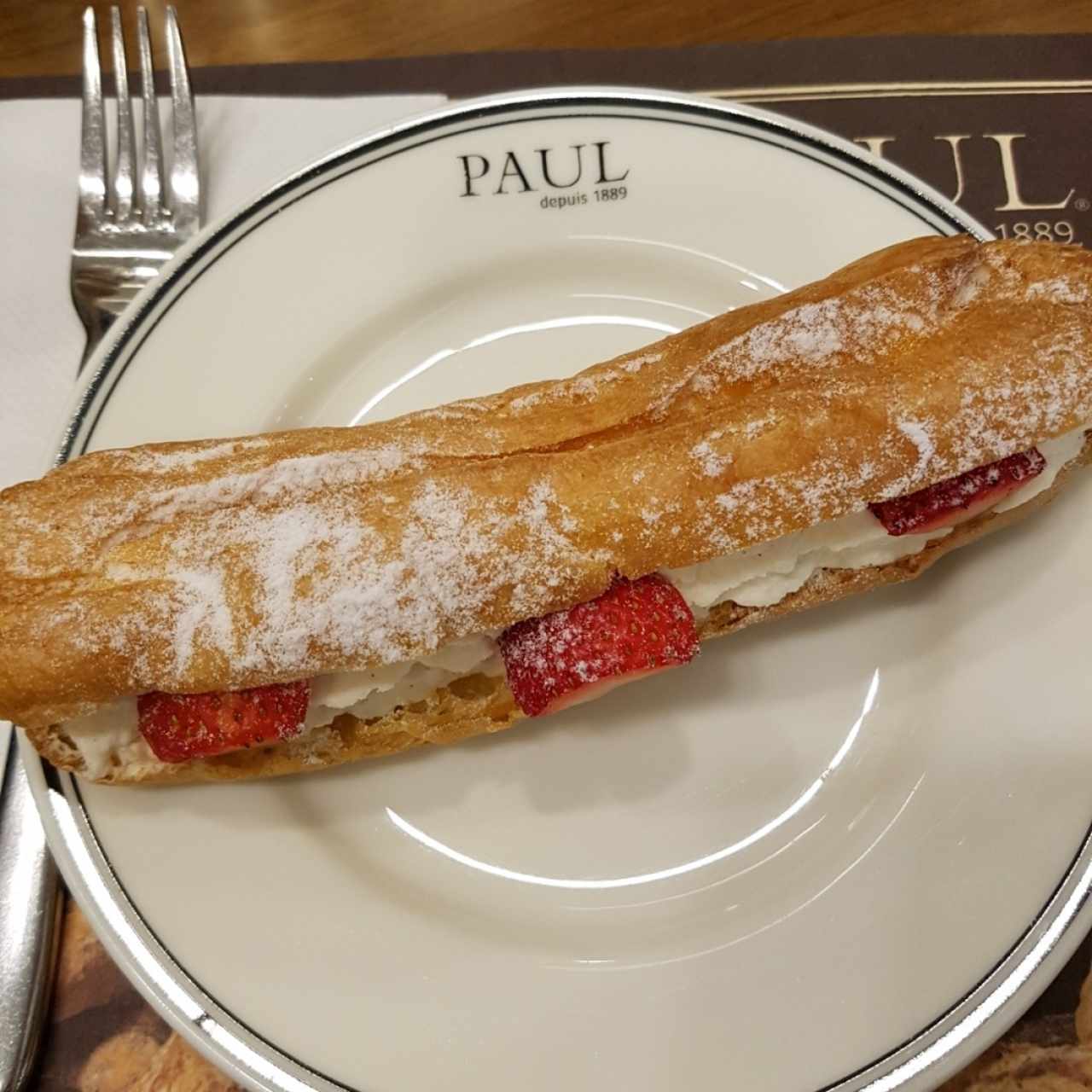 Eclair de fresa