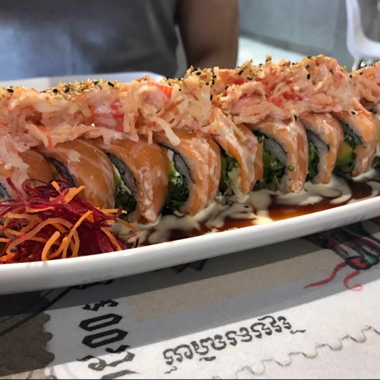 Sushi de salmón