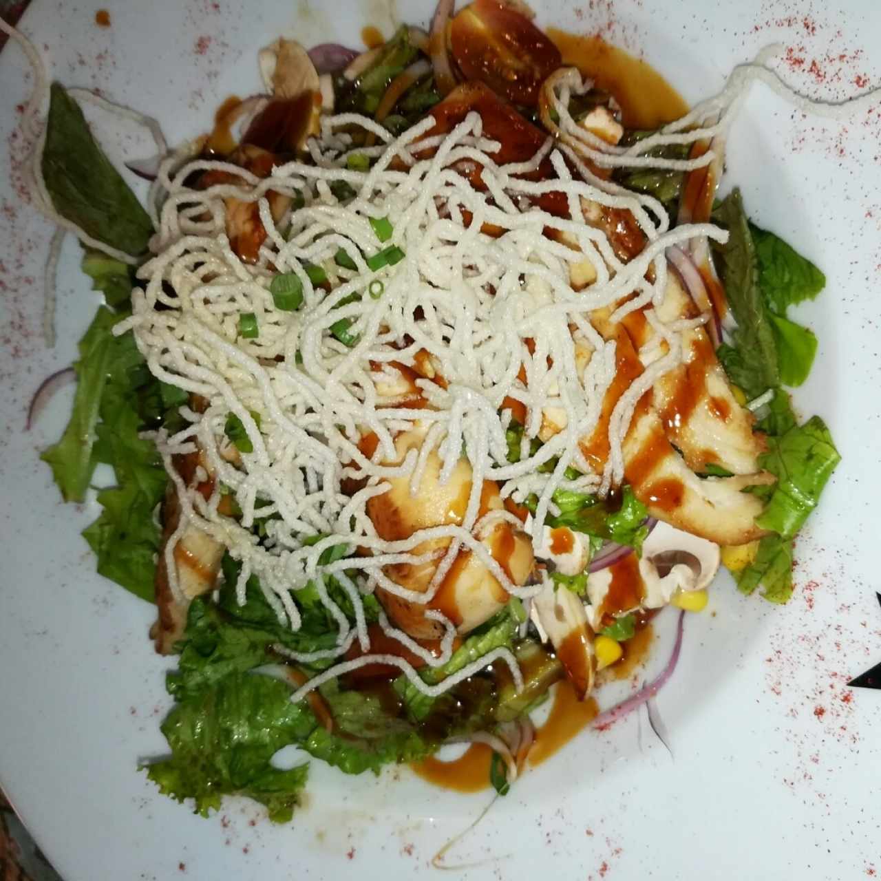 Ensalada de pollo teriyaki