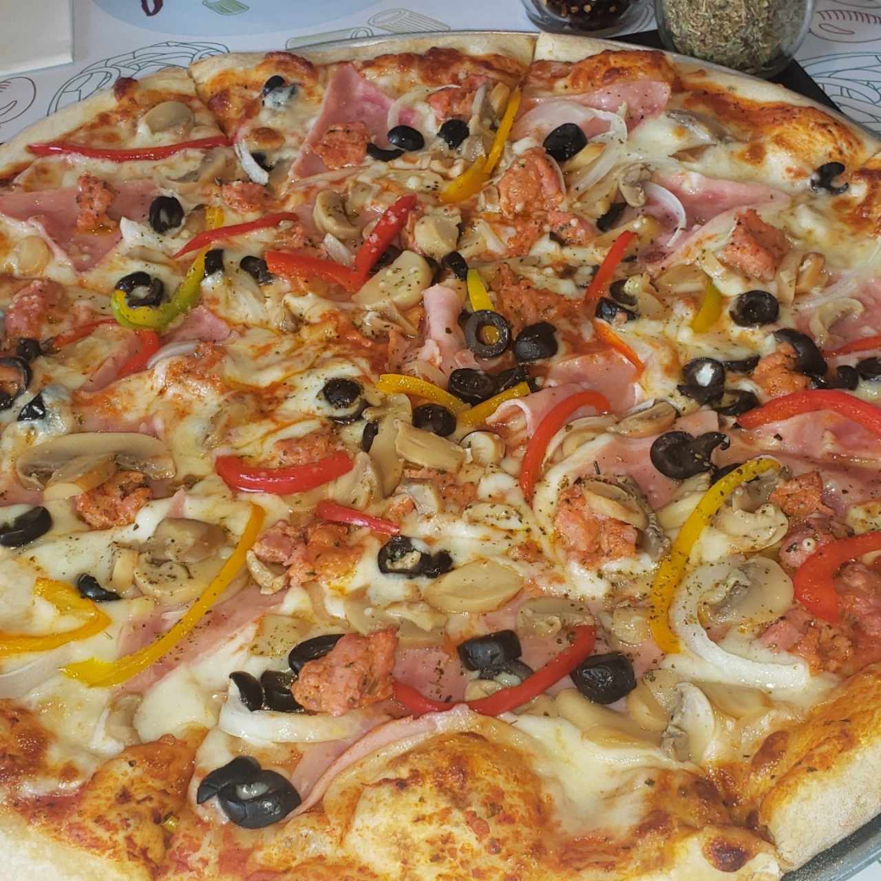 pizza Caprichosa