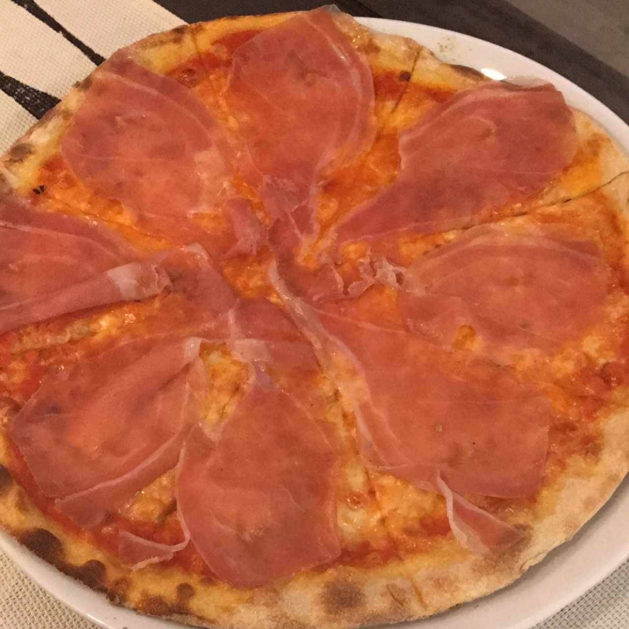 Pizzas Clásicas - Prosciutto Crudo