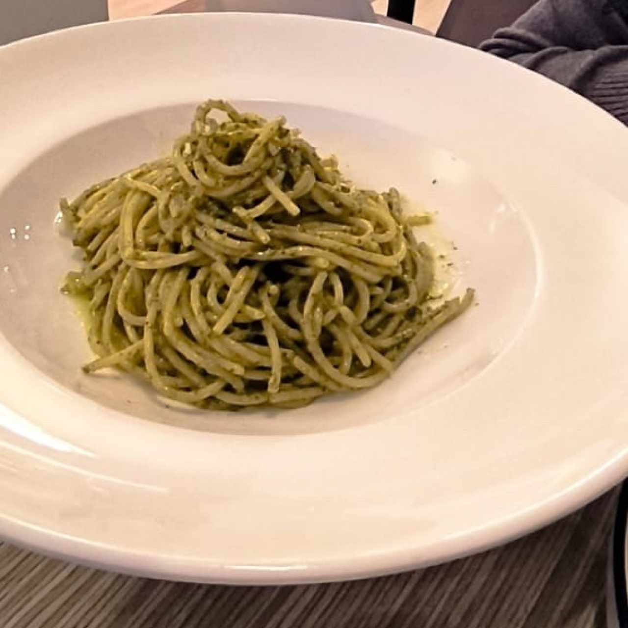 Contorni de pasta al pesto