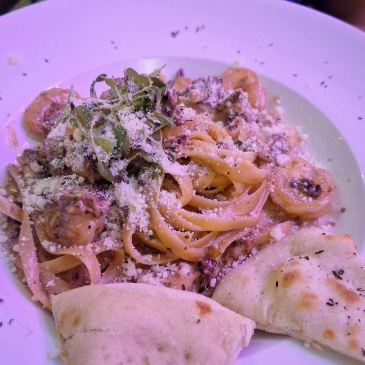 Fettuccine Gamberi e Porcini