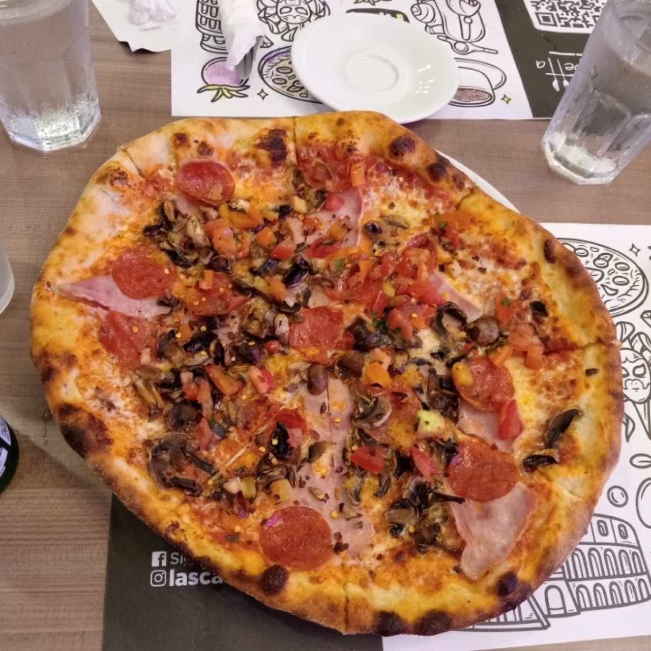 Pizze Classiche - Prosciutto e Funghi