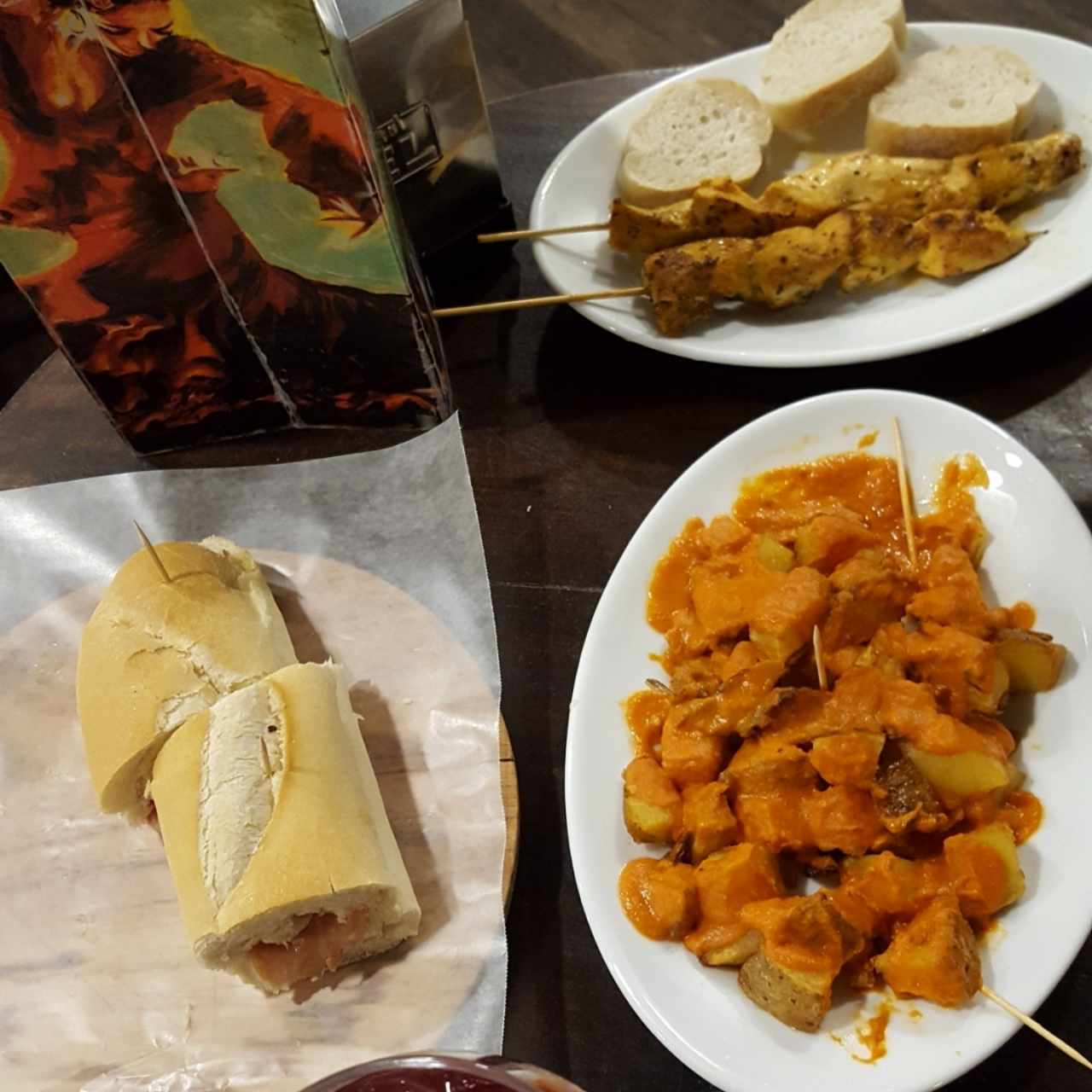 Pinchos moruno, montadito de jamon serrano y patatas bravas