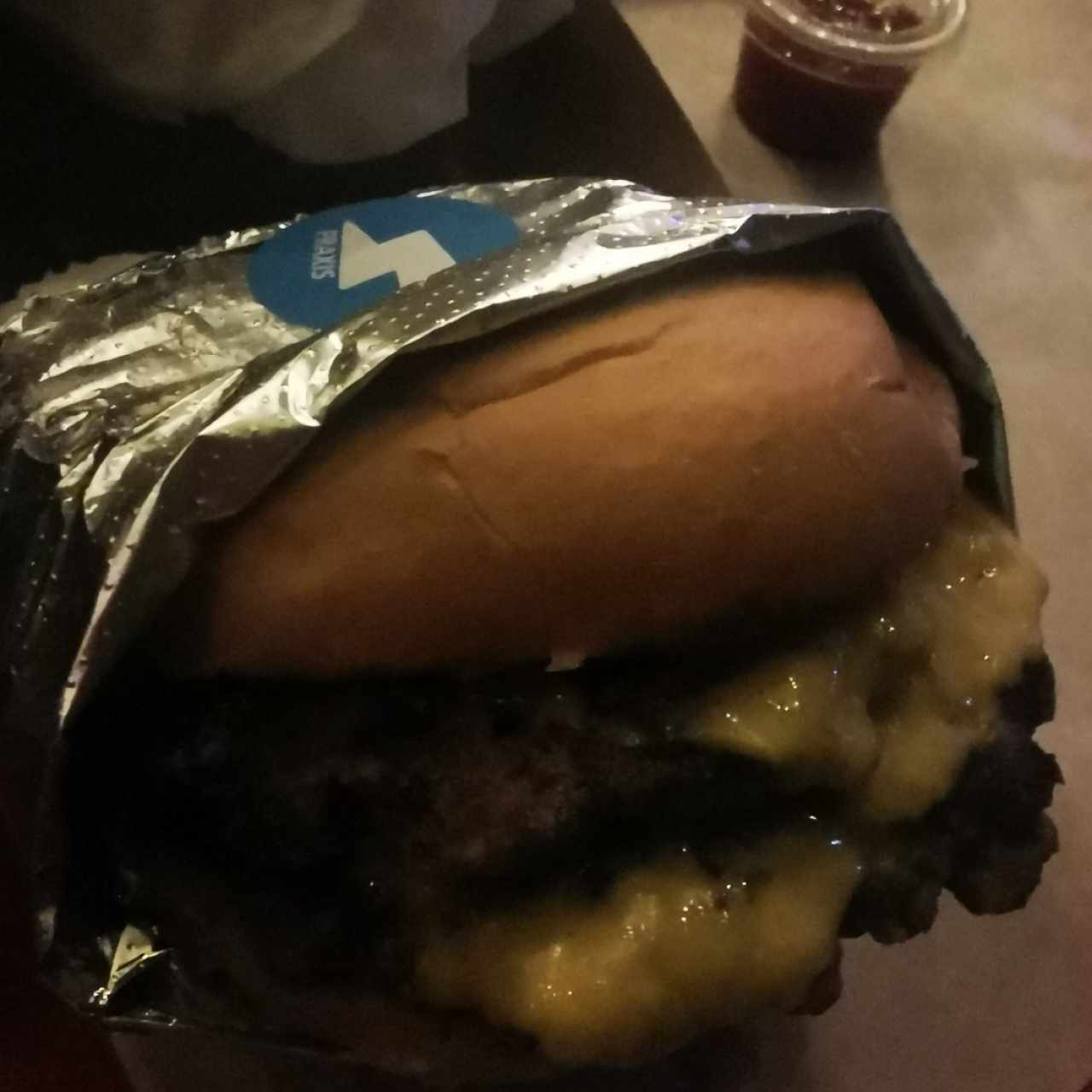 Praxis cheeseburger 