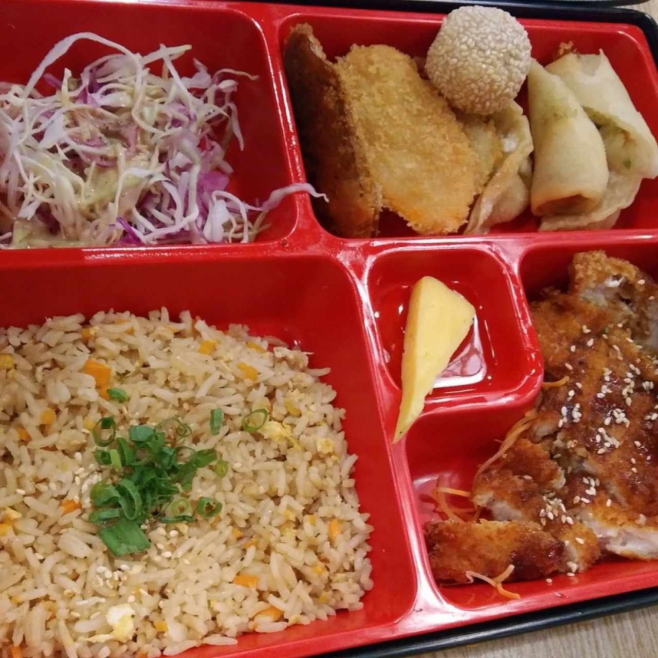 Yakimeshi bento