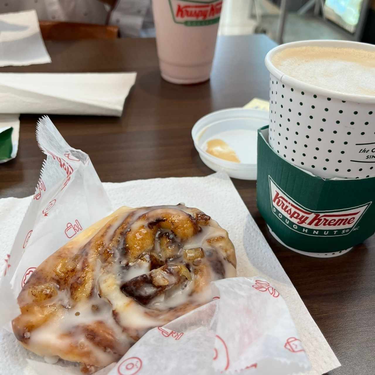 Danesa y cafe con leche