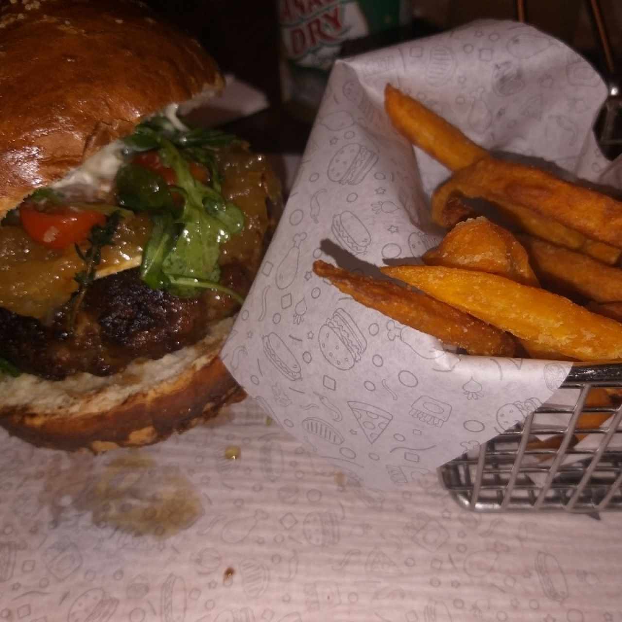 Amazonica burger