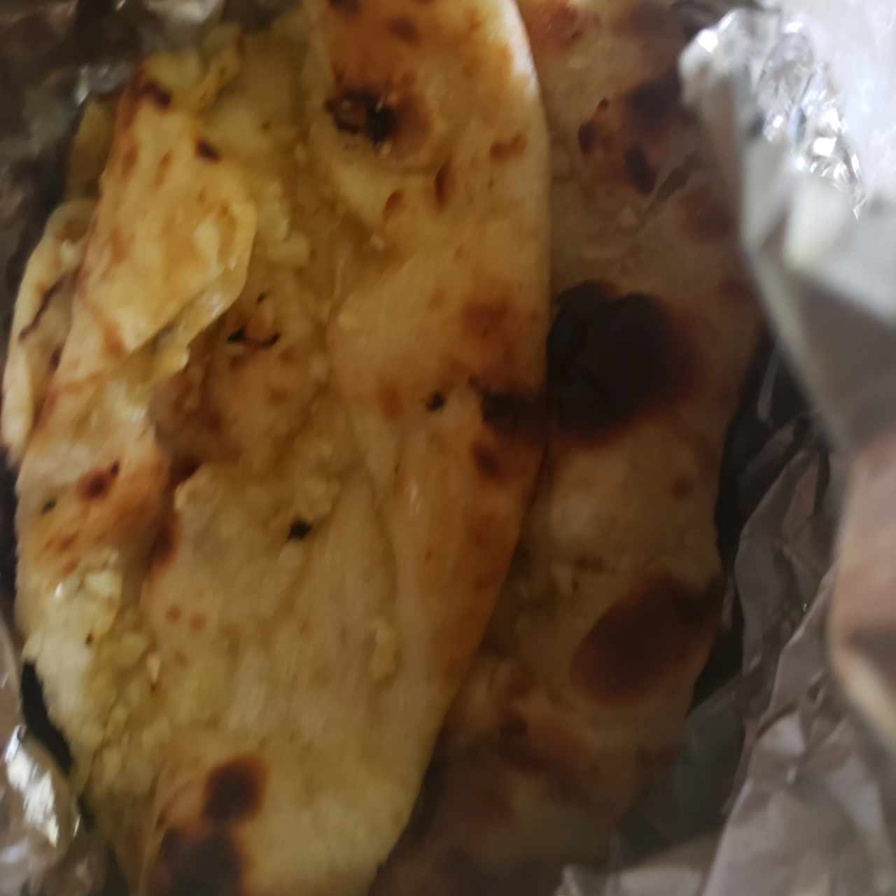 Pan/ Bread - Garlic Naan
