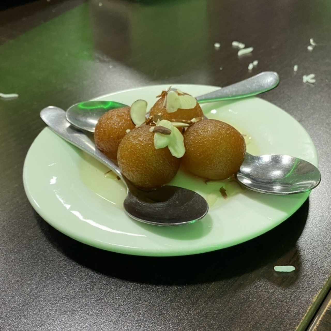 Postres - Gulab Jamun