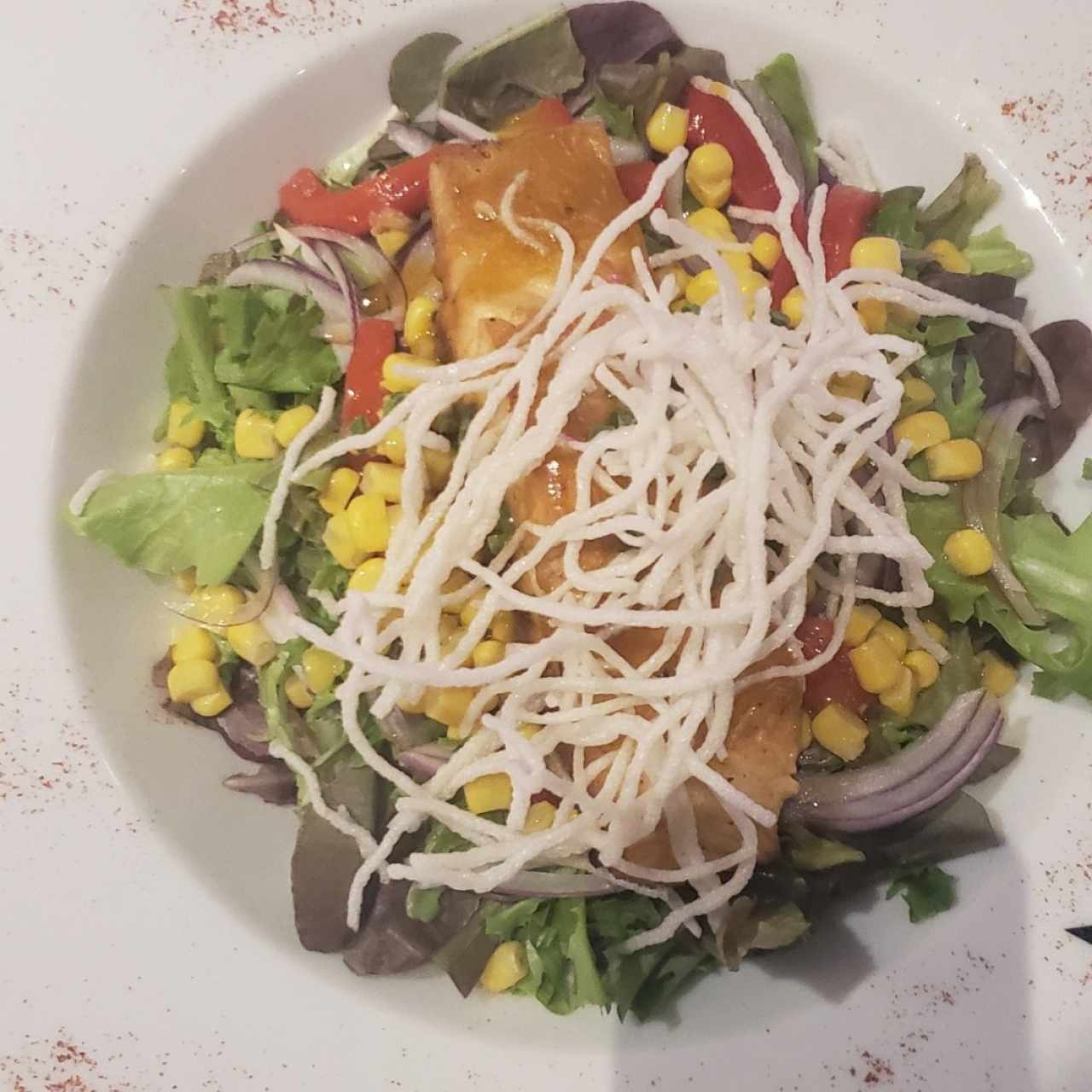 Ensalada daidai de salmón