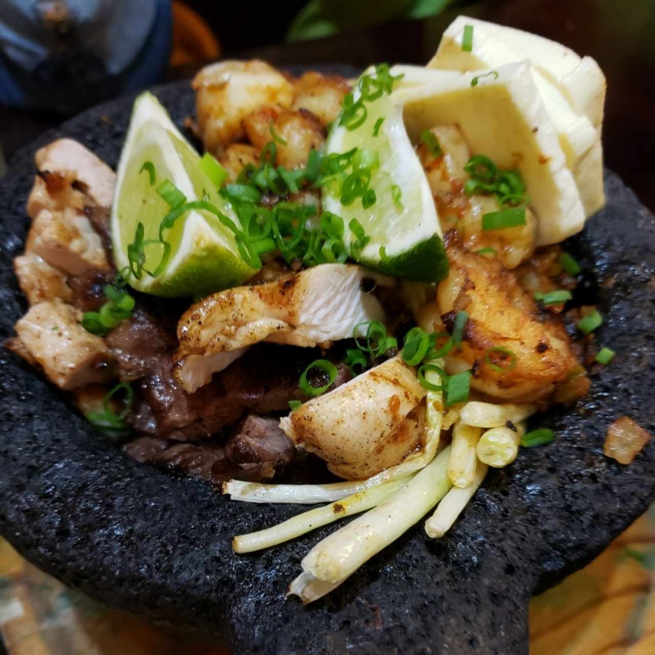 Asado al Molcajete (Para compartir)