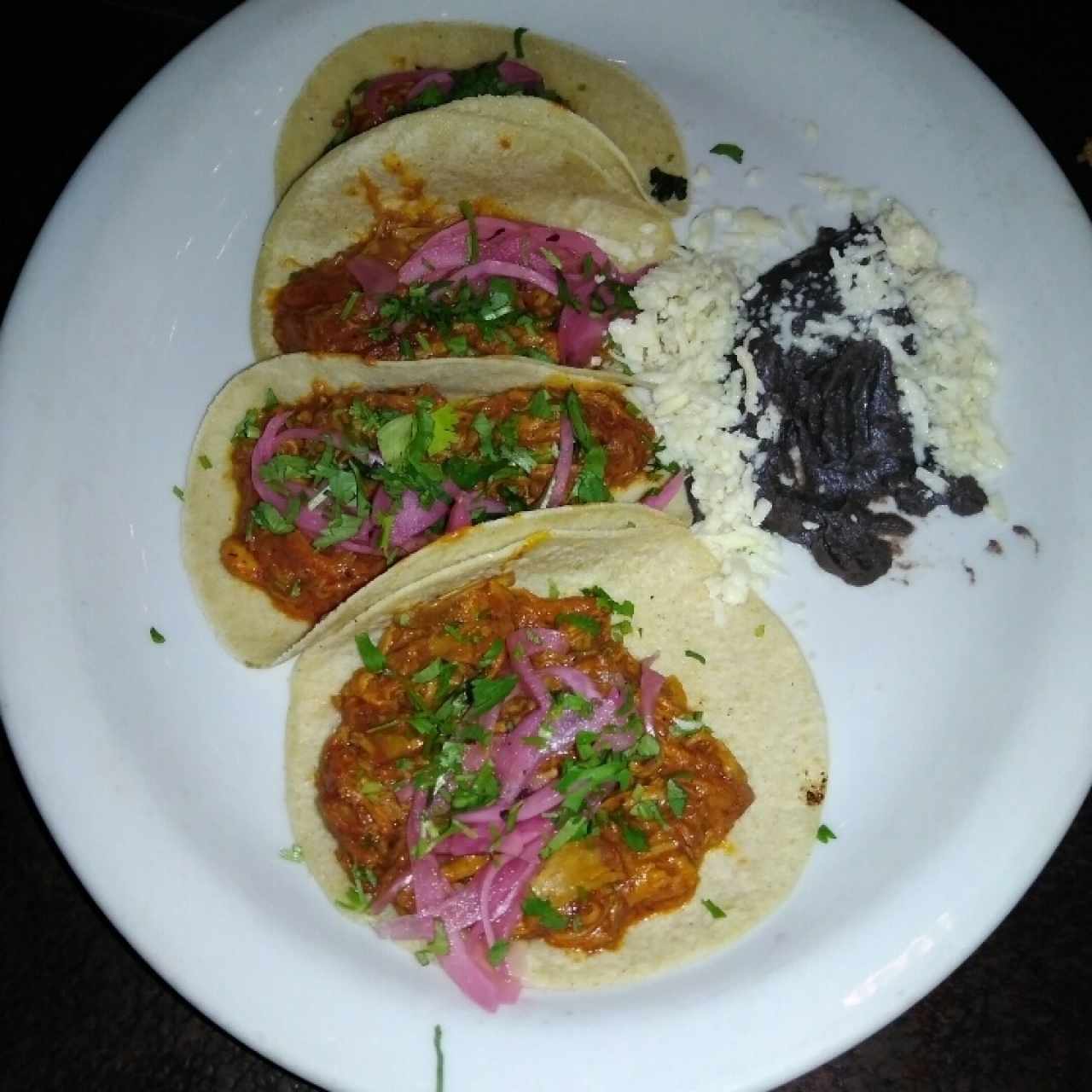 tacos de cochinita pivil