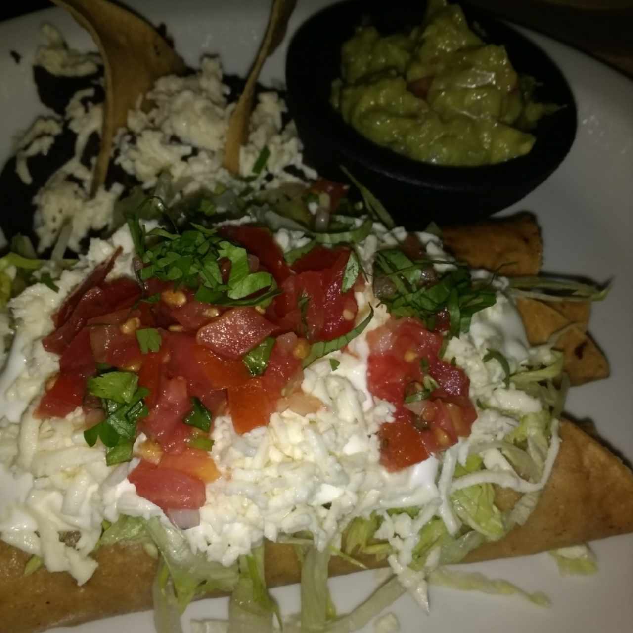 Flautas de pollo