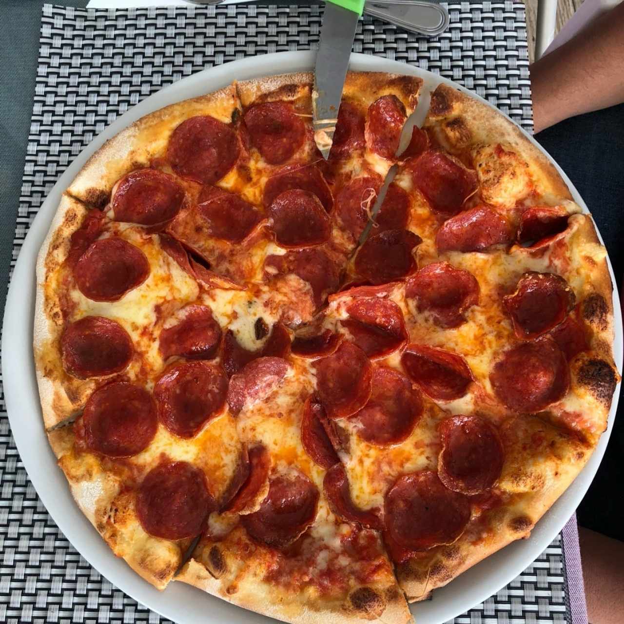 pizza de peperoni. 