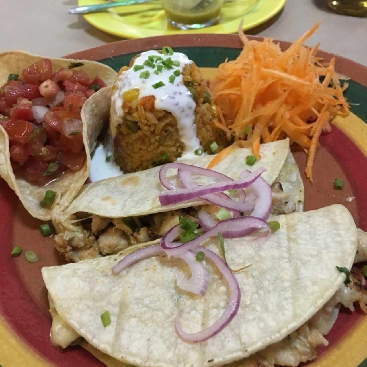 Quesadillas de Pollo. MenuLunch