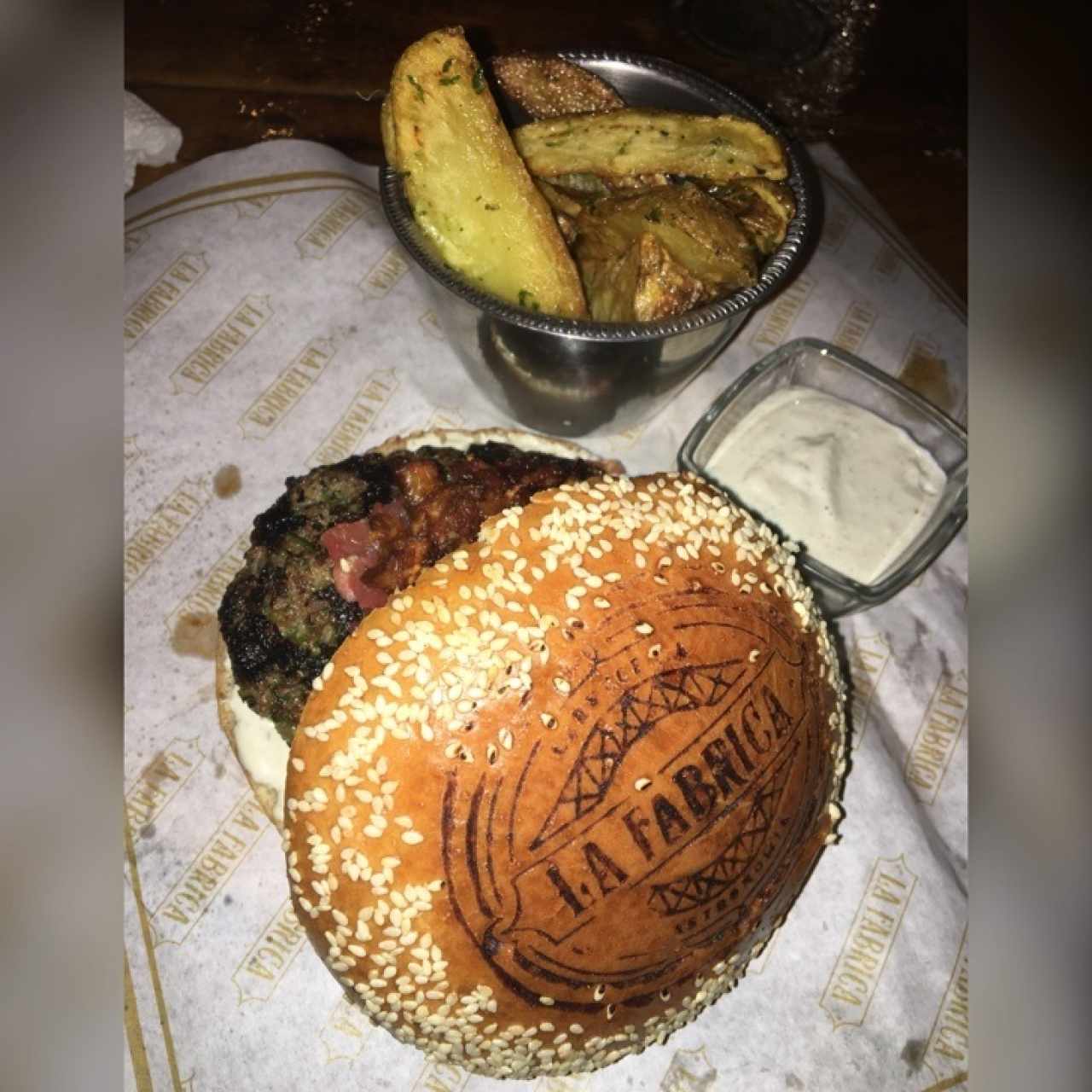 Hamburguesas - La Fábrica ♥️♥️😋